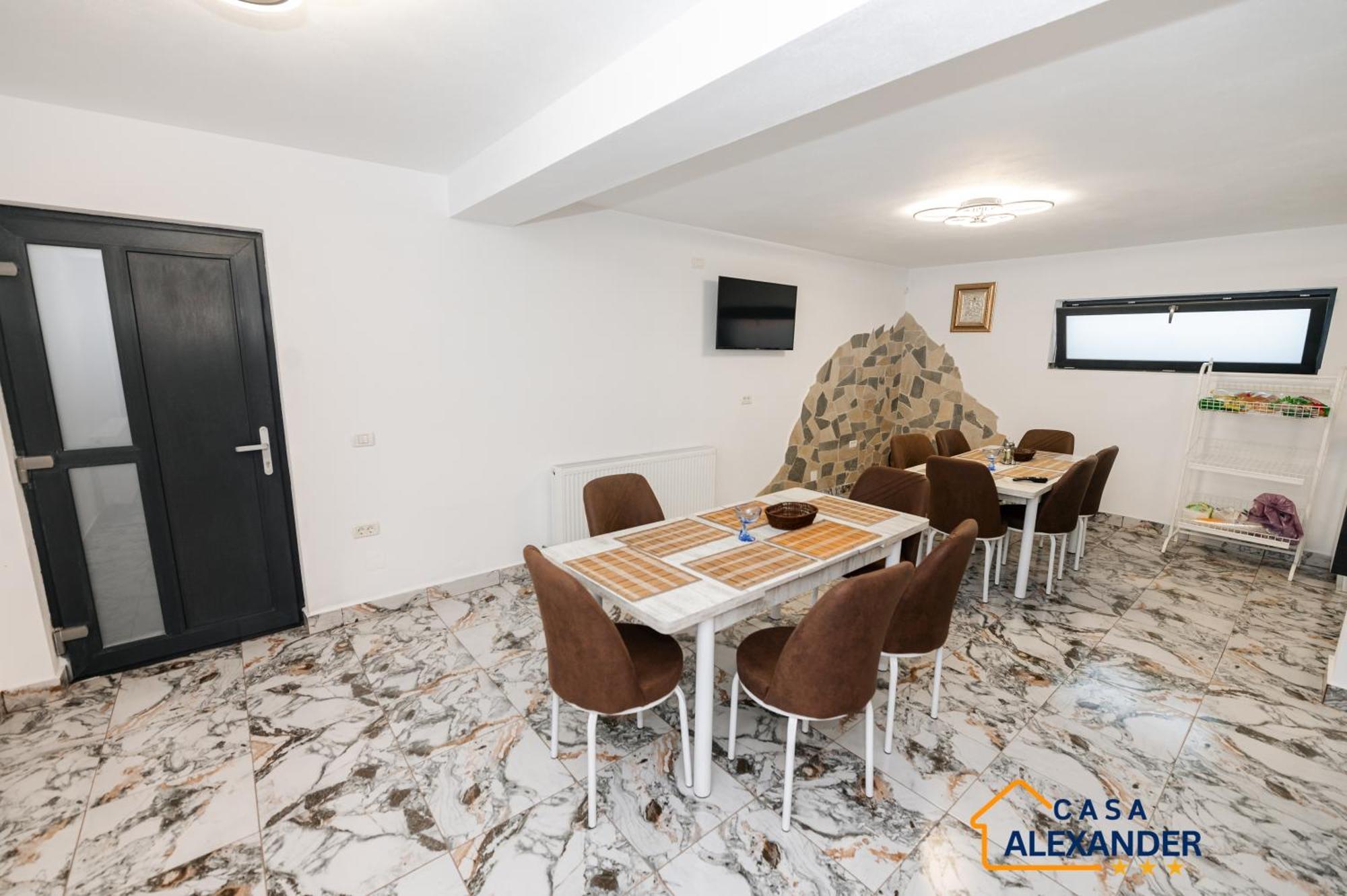 Casa Alexander 호텔 Călimăneşti 외부 사진