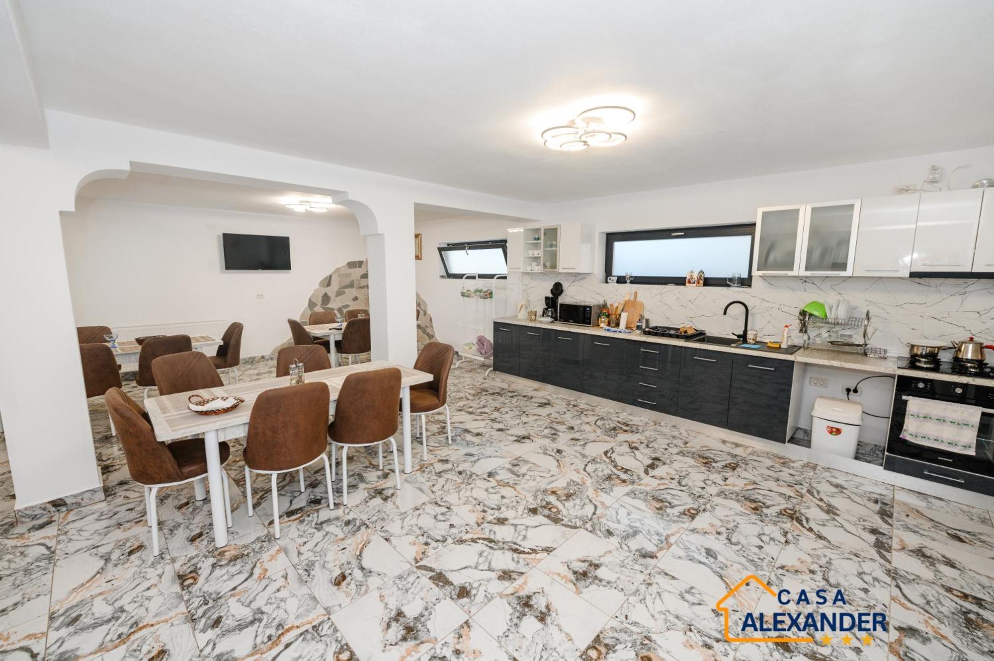 Casa Alexander 호텔 Călimăneşti 외부 사진